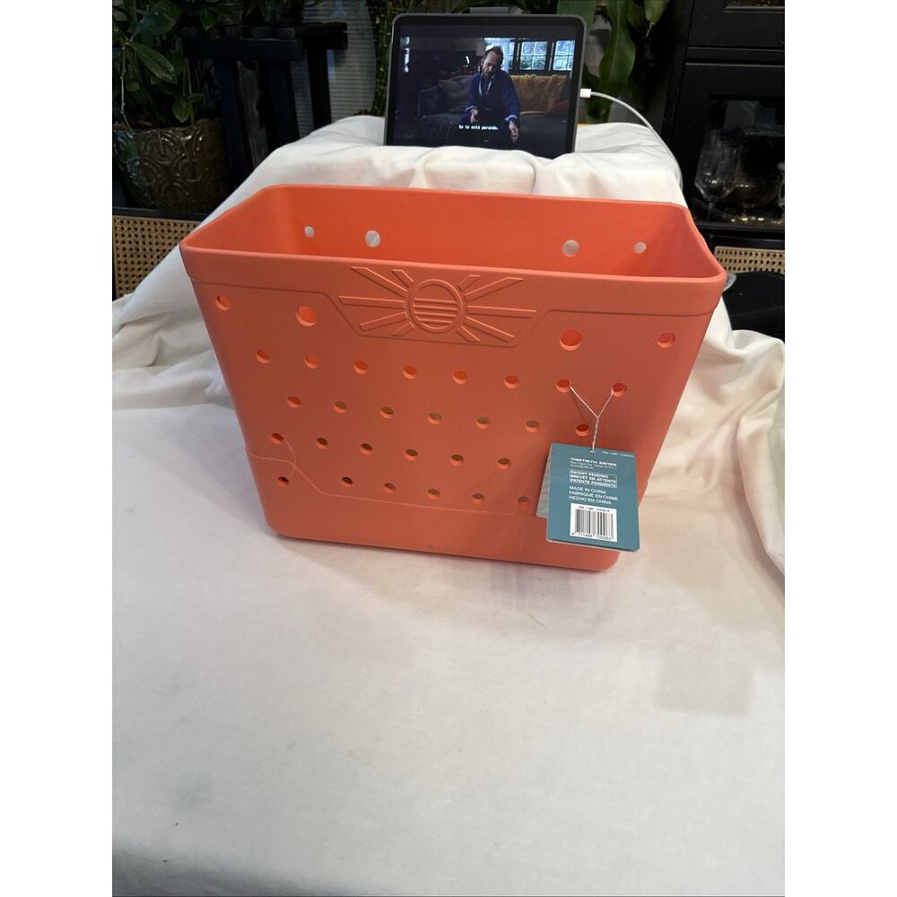 Beachcomber Bag Coral Pink NWT 13.6” X 9.6” X 19.1” - Picture 4 of 7